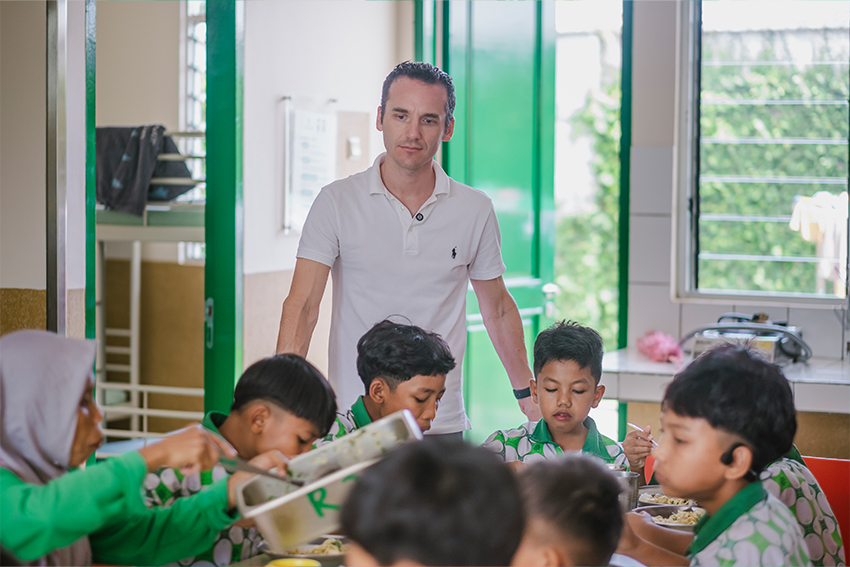 Campaign Image
